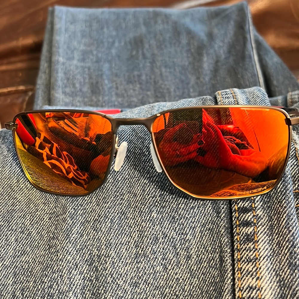 Excellent condition Oakley Injector sunglasses